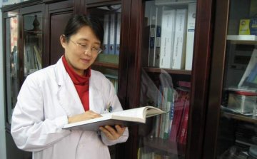 医学超声诊断学青年专家 省三维超声诊断委员会主任委员吴长君教授