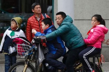 人口学会会长：没理由认定中国生育率已低到威胁中华民族存在