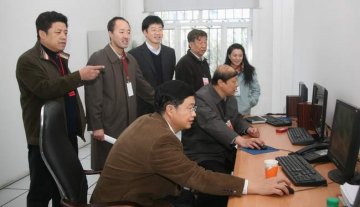 我校圆满完成2010年在职攻读硕士学位全国联考黑龙江考区考试工作