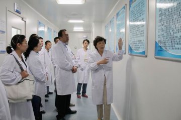 卫生部检查组莅临甘肃省疾病预防控制中心检查实验室生物安全工作