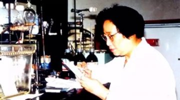 [健康报]陈竺：屠教授的工作是用科学方法促进中医药传承、创新并走向世界最辉煌的范例
