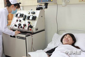 女大学生村官为捐献骨髓推迟做妈妈