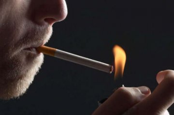 吸烟是损伤全身血管的“元凶”