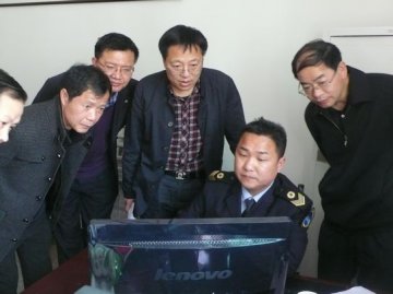 省食品药品监督管理局吴公平总工程师充分肯定涟源市局餐饮食品在线监控系统