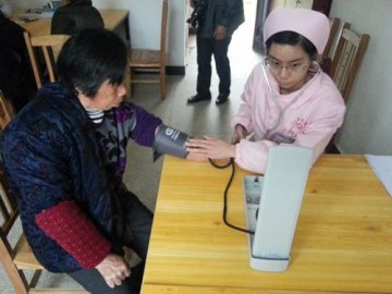 中央财政支持社会组织参与社会服务项目“偏僻山区医疗巡诊救助”项目正式启动
