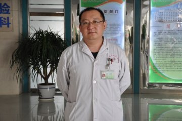 寻找身边的好医生系列报道之二十八：埋头专研，服务患者