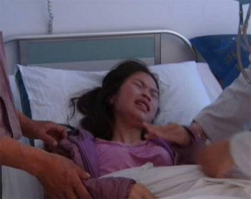 医生在手术时打电话导致产妇子宫被切掉