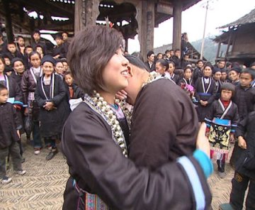 杭州女大学生赶赴贵州献血救孕妇