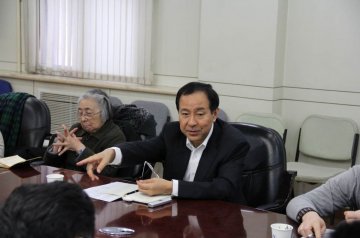王宇主任调研营养与食品安全所建设与发展状况