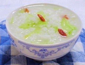 解暑祛湿的四款药粥