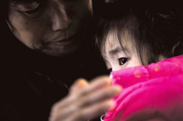 6岁女孩患怪病尖叫4年惹怒邻居4次搬家