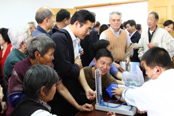 淮北社区居民健康教育有效果百余老人现场听课