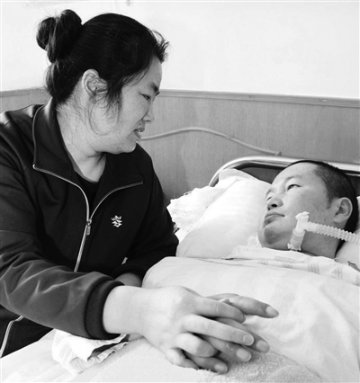 我军大病医疗救助体系惠及基层官兵