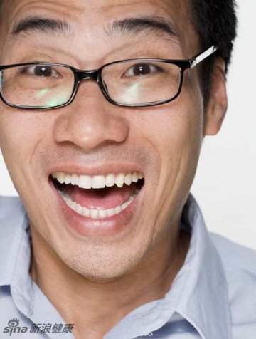 健康趣闻：从笑容看出你的性格