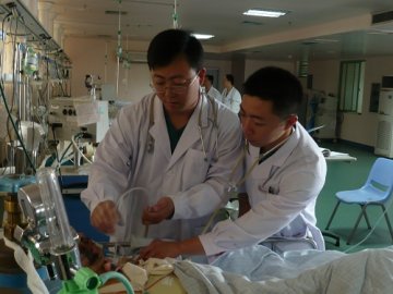 本报记者李天舒发自灾区的图片一组（5.15）