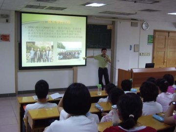 一次青年精神的彻底复归，一次触及灵魂的基层体验--护理学院纪念5.12一周年暨五四青年节活动