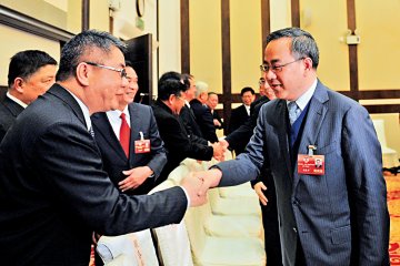 粤卫计委：供港活鸡可放心