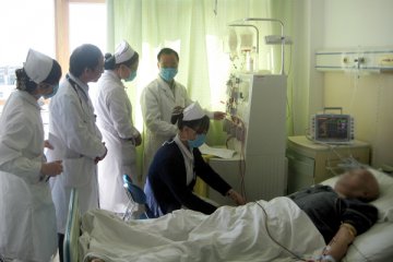 河大附院应用血细胞分离术成功治疗血液病