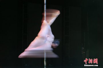 第四届中国钢管舞锦标赛在天津举行