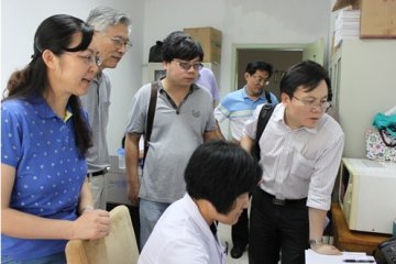 中盖结核病项目二期结核病预防控制综合模式试点镇江和宜昌现场督导顺利完成