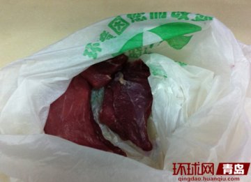 买回猪肉三小时后发臭 利客来称是路上捂坏的