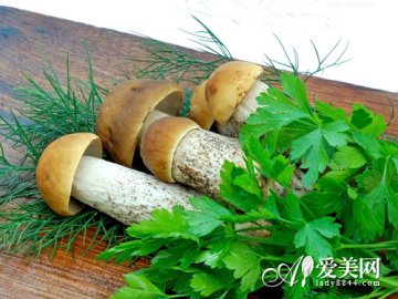 女人应多吃七种菇类 润肤又补血