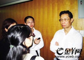 钟南山：久咳患者及早查肺 耍太极防慢阻肺