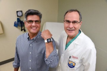 Apple Watch+HealthKit美医疗机构率先试点苹果技术