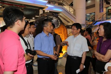 感悟航天精神 铸就疾控梦想——中国疾控中心党委在七·一前夕开展主题党日活动