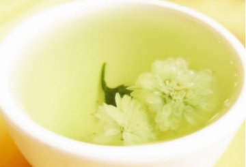 养生警惕：七种隔夜食物含剧毒