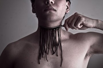 抑郁症患者的超现实自拍
