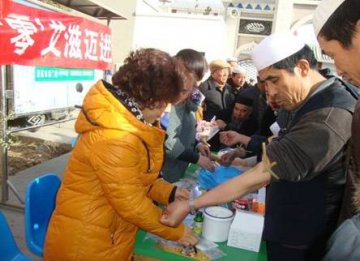 甘肃省敦煌市开展宗教界艾滋病防治宣传活动
