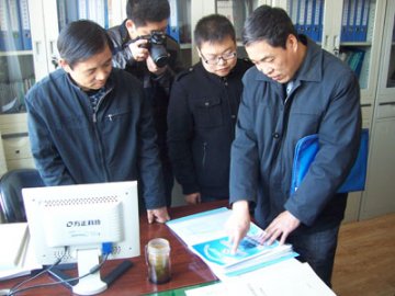 省健康教育中心对创建无烟医疗卫生机构项目工作进行业务指导与培训