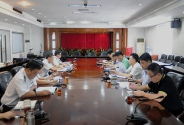 符志彬副局长带队督导花都区打击保健食品“四非”专项行动