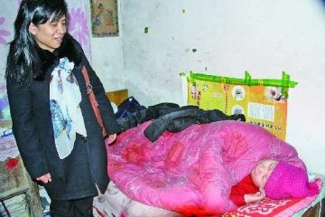 大学生村官患白血病续：卫生部派专家为其会诊