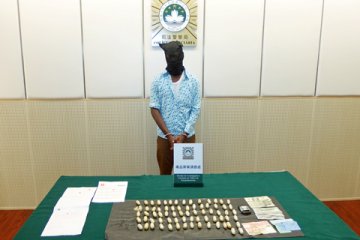 司警破今年首宗人体运毒案 坦汉体内藏百万元海洛英