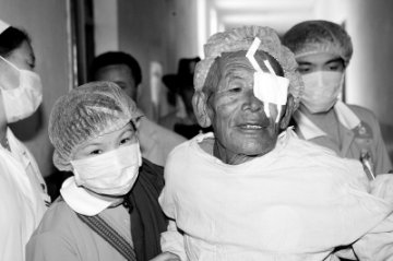 “光明使者”到西藏