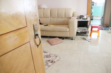 手袋肩带勒妻 “靓姐”梦中辞世 重度抑郁症成杀人凶手？