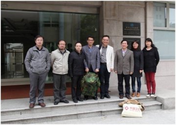 寄生虫病所首批两名抗震救灾防病应急队员赶赴灾区