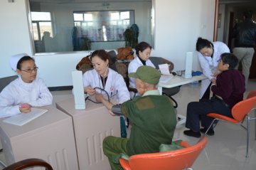 呼伦贝尔市妇幼保健站来院义诊