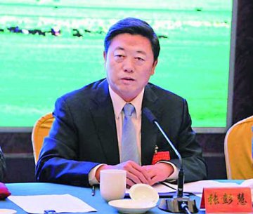 呼和浩特政协原主席自杀