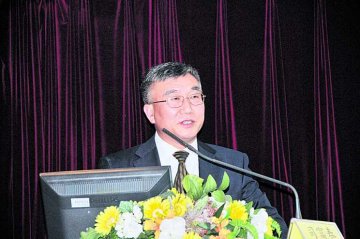 理工邀中医授养生之道