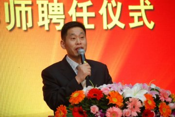 我校大学生创业导师聘任仪式暨江苏教育电视台《苏商》专题栏目“在宁高校大学生创业精英邀请赛”隆重举行