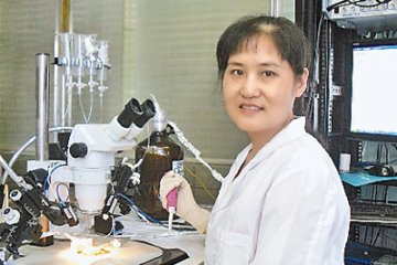 罗素兰：学术研究的“主人翁”
