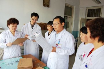 冀中能源峰峰集团总医院对归档病历进行检查