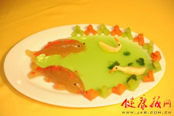 北京小汤山医院开展药膳饮食服务