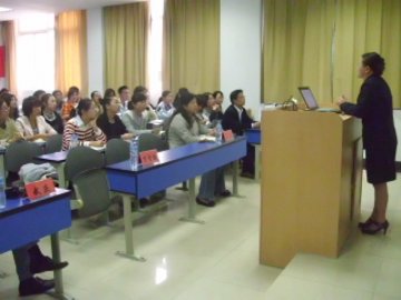 药学院启动职场风云会暨第一期益丰“店长班”开班