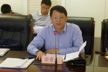 市卫生局召开全市基本药物配送工作座谈会