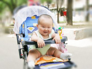 专家发现 多语言环境让婴儿变得更聪明