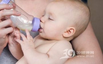 专家提醒母乳最好不要冷冻